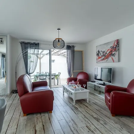 Maison Climatisee A Parentis-en-born, 3 Chambres, Jardin, Proche Centre Et Activites, Menage Inclus - Fr-1-319-554 Parentis-en-Born