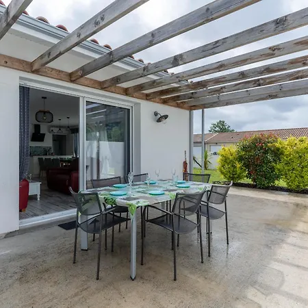 Maison Climatisee A Parentis-en-born, 3 Chambres, Jardin, Proche Centre Et Activites, Menage Inclus - Fr-1-319-554 * Parentis-en-Born